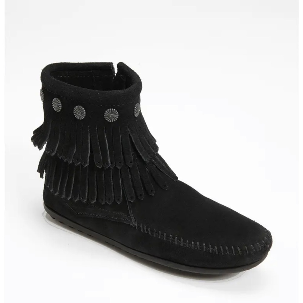 SHORT MINNETONKA